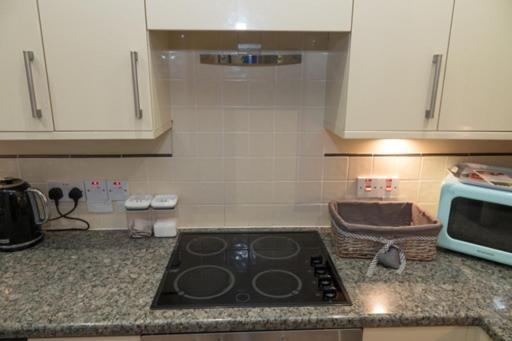 Beautiful Bexhill Cottage With Garden 3 Mins Walk To Beach ภายนอก รูปภาพ